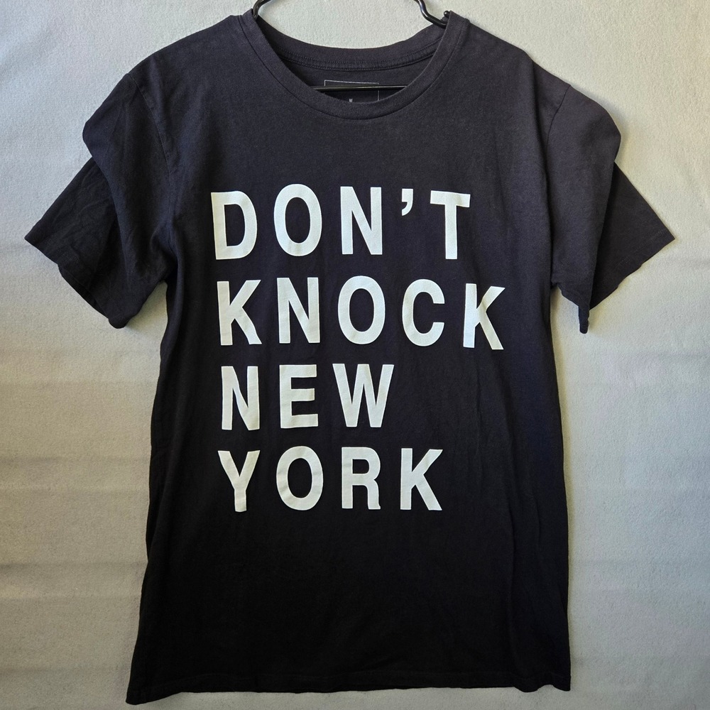 DKNY Don't Knock New York Graphic T-Shirt Black Men's Size M